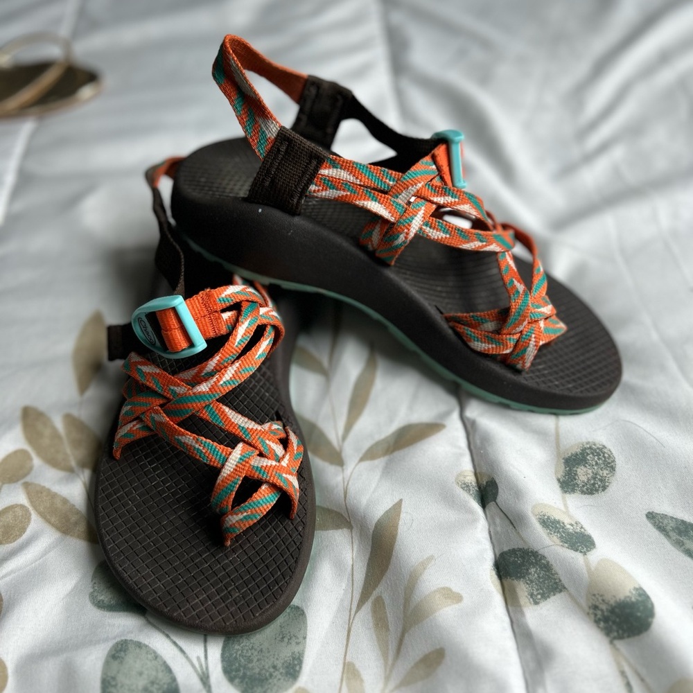Chacos - Picture 2 of 5